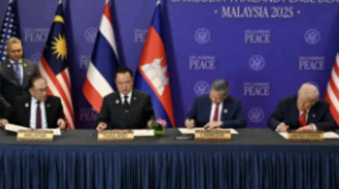 Thailand-Cambodia Sign 'Kuala Lumpur Peace Accord'