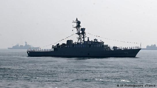 US Torpedo Sinks Iranian Warship in Indian Ocean