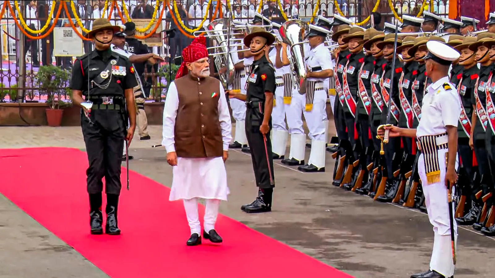 PM Announces Modern Civil Defence Volunteer Force