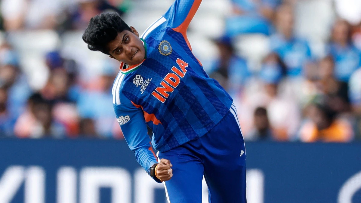 Shree Charani Becomes Fastest Indian to 50 T20I Wickets